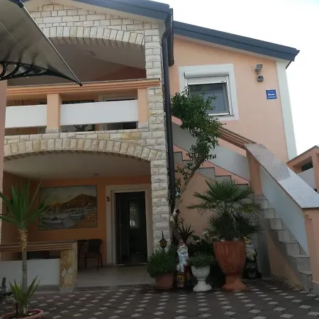 Apartman Palma Vir