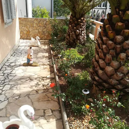 Apartment Apartman Palma *